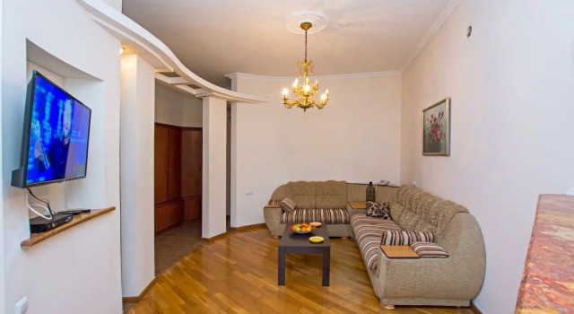 Апартаменты RentInnYerevan, Vardanants Street 7