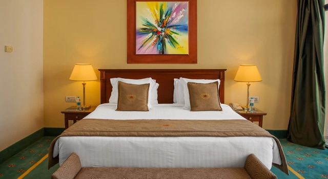 Двухместный номер Superior с балконом и с видом на город Kobuleti Georgia Palace Hotel & Spa