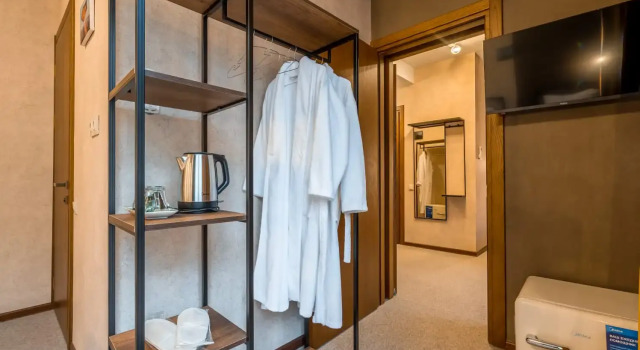 Green Inn Hotel, Забронировать Отель Отели в центре Тбилиси с завтраком, отели в центре Тбилиси с завтраком