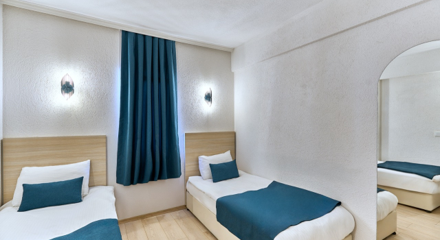 Двухместный номер Standard с красивым видом из окна Отель Mia Hill Suites