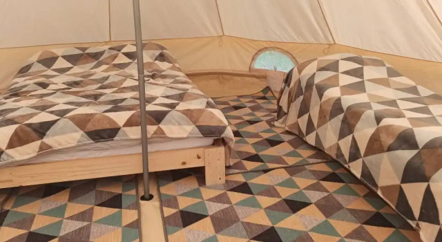 Khutor Likhkoff Glamping, Prenota Campeggio Campeggi e glamping a Carelia, Campeggio