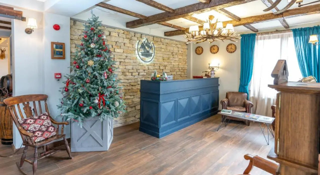 Hotel Pine chalets Gudauri, Reservar Chalé Hotéis de 4 estrelas em Mtkheta-Mtianeti, 4*