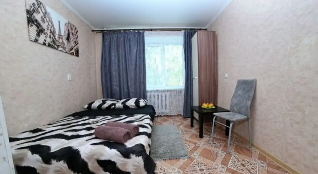 Uyutnaya V Tsentre Neftyanikov Flat, Boek Appartement Omsk 