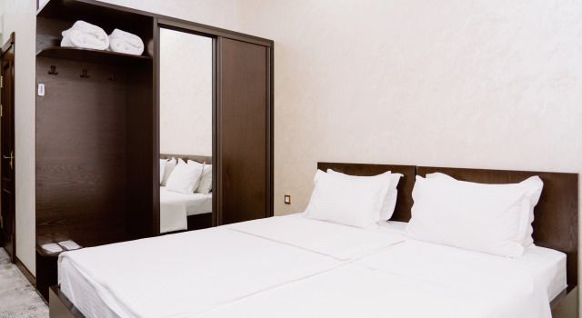 PGA Hotel, Prenota Hotel Hotel a Taskent con parcheggio, Parcheggio