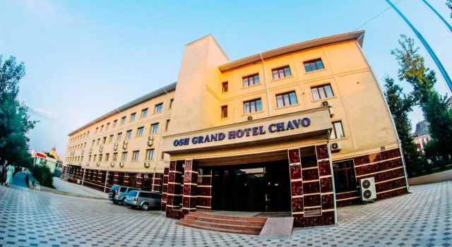 Отель Osh Grand Hotel Chavo