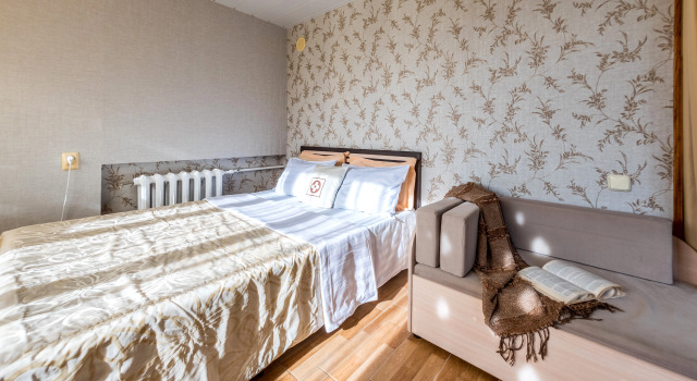 Апартаменты Констиаль Семейные 2 комнаты у ж/д вокзала