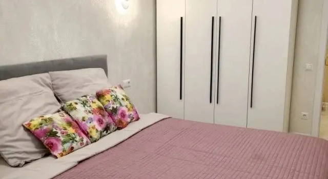 Prostornaya 1-Komnatnaya Kvarira s Konditsionerom Flat, Buchen Sie Ferienwohnung Ljuberzy 