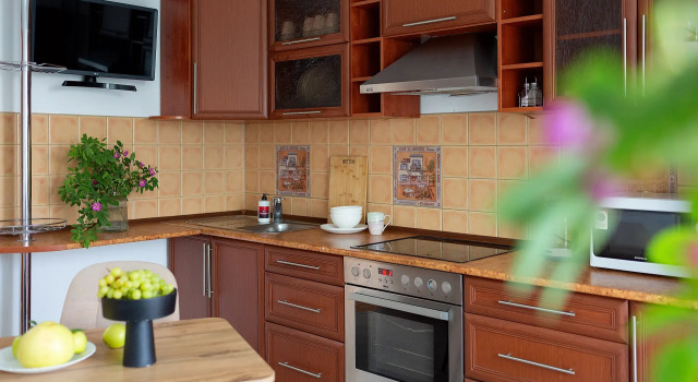 Na ul. MOPRa ryadom s Naberezhnoĭ Grina Apartments, Prenota Appartamento Pervomaisky district 