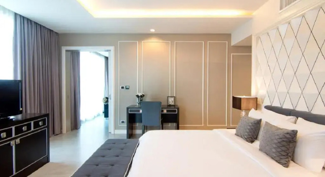 Двухместный люкс c 1 комнатой с балконом и с видом на море Way Hotel Pattaya