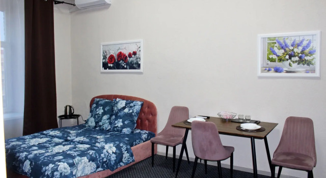 Hotel ArtHotel, Book Hotel Biaroza 