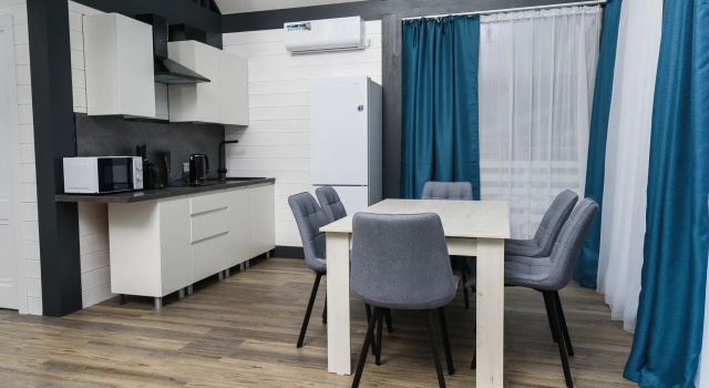 Апартаменты с 4 комнатами с красивым видом из окна Отель Альпинс Residence