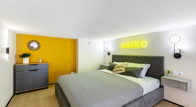 Апартаменты YELLOW Studio
