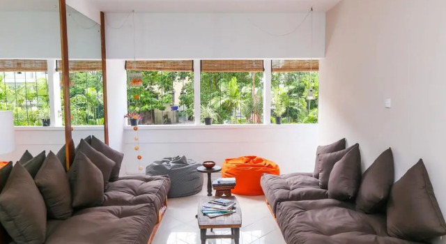 Hostel Republic at Galle Face, Book Hostel / Vandrerhjem Hostels i Western Province, Hostel / Vandrerhjem