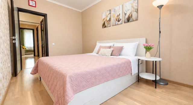 Yevrotryoshka Freeroom Flat, Reserva ahora Apartamento Hoteles en Bashkortostan con aparcamiento, Aparcamiento