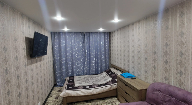 Квартира двухкомнатная с хорошим ремонтом
