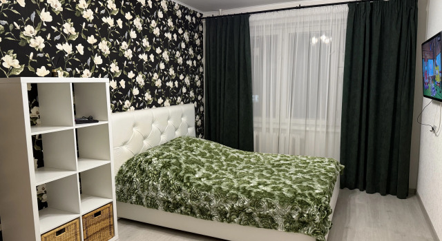 1-komnatnaya Flat, Rezerwuj Apartament Hotele w Obwód pskowski z parkingiem, Parking