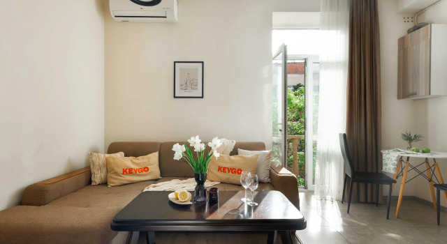 KeyGo #0043 I 1 Bedroom I Near Vernissage, Prenota Appartamento Erevan Armenia