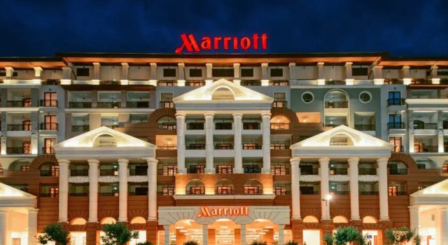 Отель Marriott Krasnaya Polyana