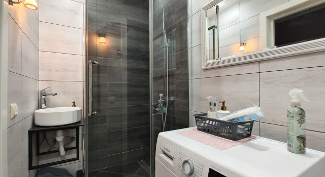 Uyutnaya V Tsentre Goroda Ul Lenina12 Flat, Prenota Appartamento Hotel a Central Russia con parcheggio, Parcheggio