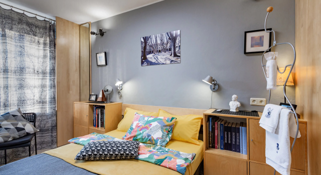Appartamento quadruplo 2 camere con balcone e con vista Gostevoy dom Sokolov