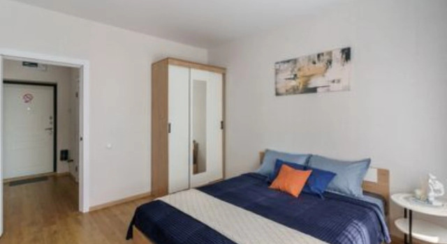 1-K V Novom Dome Pajona Hovo Komarovo Flat, Prenota Appartamento Tjumen' 
