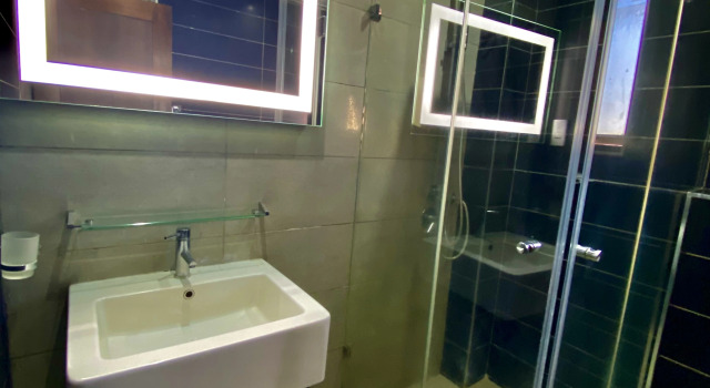 Standard Doppel Zimmer The Landmark Suites Westlands, Nairobi- Next to Westgate Mall
