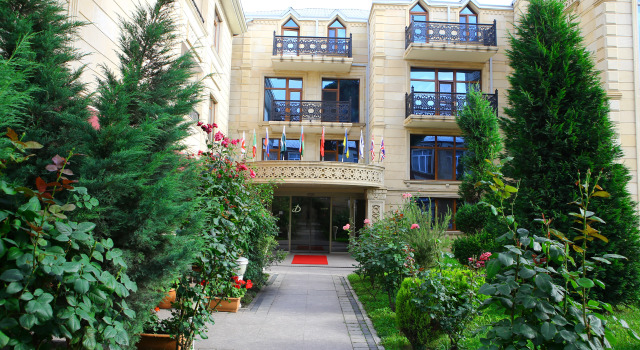 Deluxe Hotel Ganja