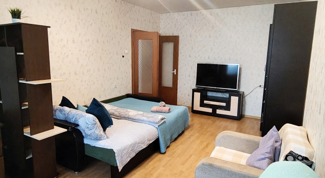 Prostornaya S Dvumya Balkonami Flat, Buchen Sie Ferienwohnung Hotels in Oblast Moskau mit Parkplatz, Parkplätze