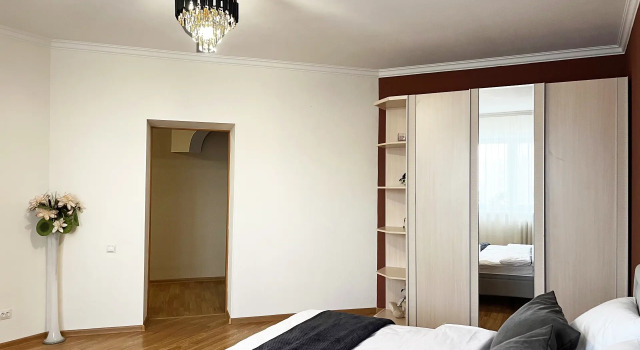 Trekhkomnatnaya Prostornaya V Elitnom Zhk Tobolska Flat, Prenota Appartamento Tobolsk 