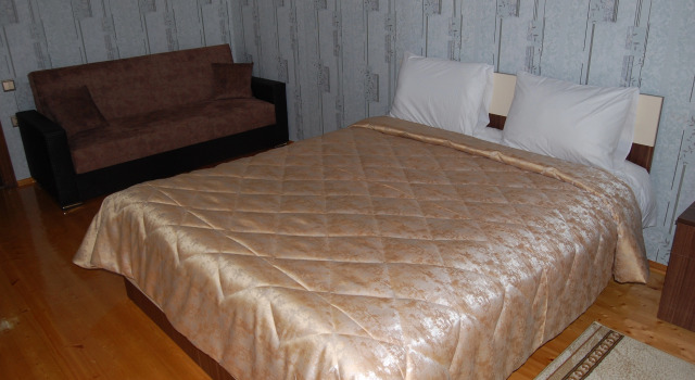 Двухместный номер Standard с балконом и с красивым видом из окна Отель Khan Chinar