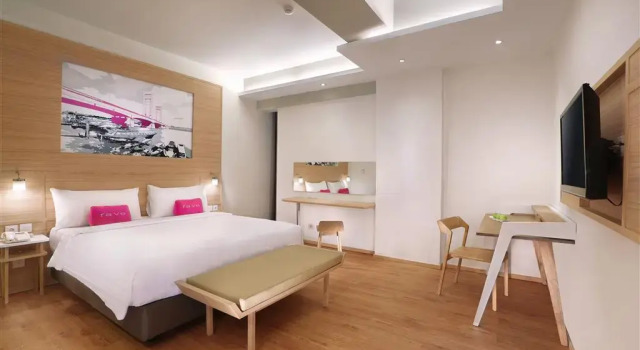 Deluxe Premier Double room fave+ hotel Palembang