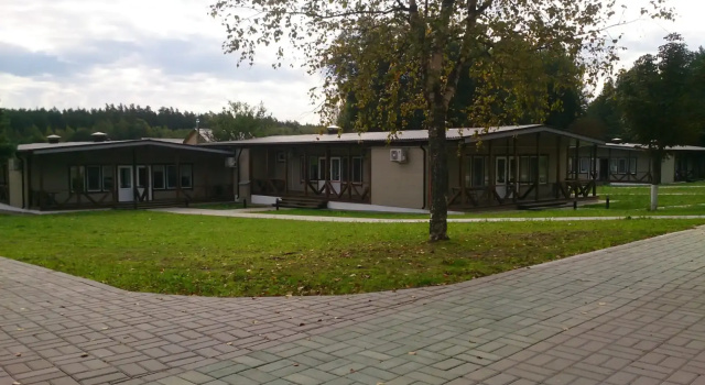 Dom Otdykha Logoyskiy Recreation camp, Book Tourist Base Malyye Yanushkovichi 
