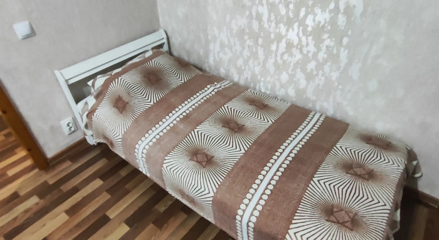 2 Krovati Flat, Prenota Appartamento Omsk Omsky District
