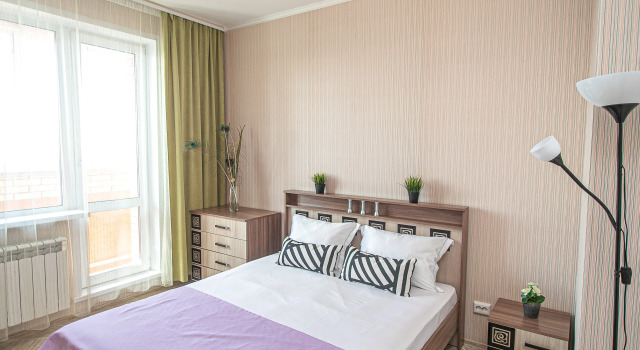 Kometa Apartments, Prenota Appartamento Kirovsky district 