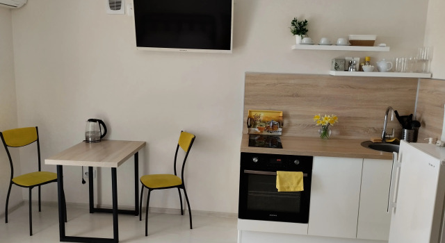 Uyutniy Tsentr u Tts Zhemchuzhina Apartments, Book Apartment Hotels in Tyumen Region with Parking, Parking