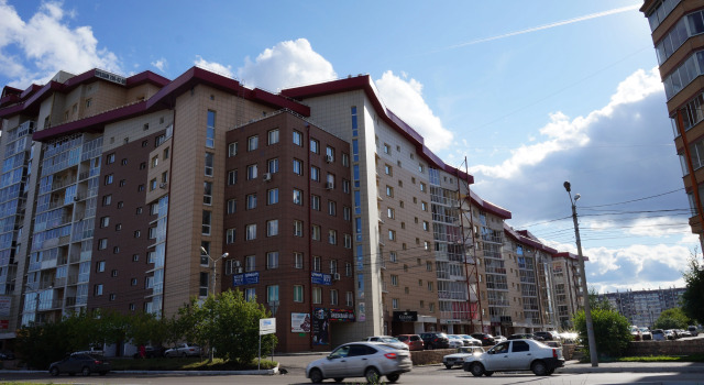 Apartment on Aviatorov 25