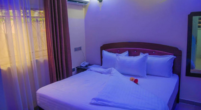 Ama Luxury Suites Hotel, Varaa Hotelli Uyo Aqua-Ibom