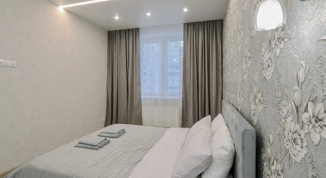 Uyutnye  V Novom Sovremennom Dome ZHK Panorama Apartments, Prenota Appartamento Hotel a Udmurtia con parcheggio, Parcheggio