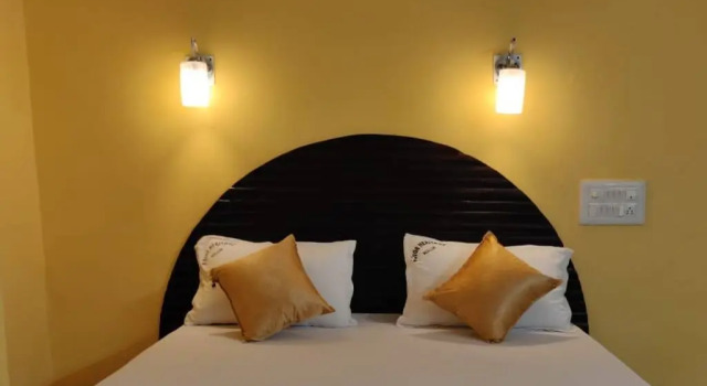 Отель Omatra Bairav Grand Annex