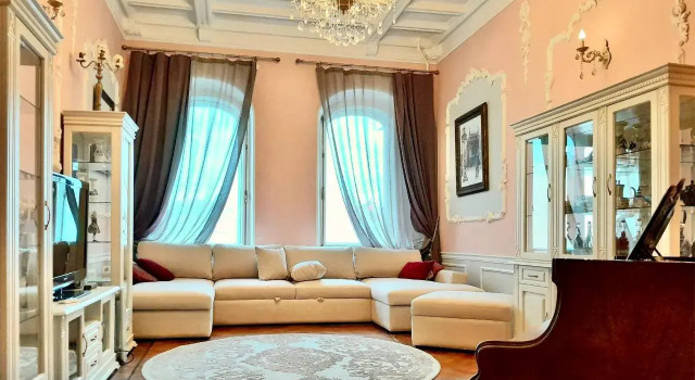 V Legendarnom Dome Yus Baka Apartments, Book Lejlighed Tsentralny district Sankt Petersborg