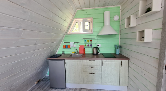 A-Frame Na Forelevom Khutore Guest house, Prenota Affittacamere Hotel a Pskov Region con parcheggio, Parcheggio
