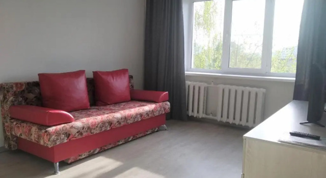 Centr na prospekte Avvtozavodtsev 54 Flat, Book Apartment Cheap Hotels in Miass