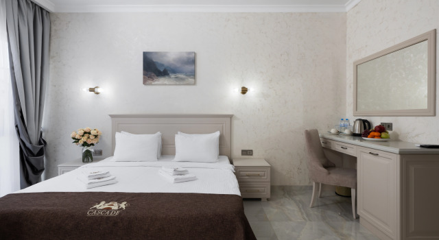 Трёхместный номер Deluxe с видом на город Отель Cascade Resort by Stellar Hotels Sochi
