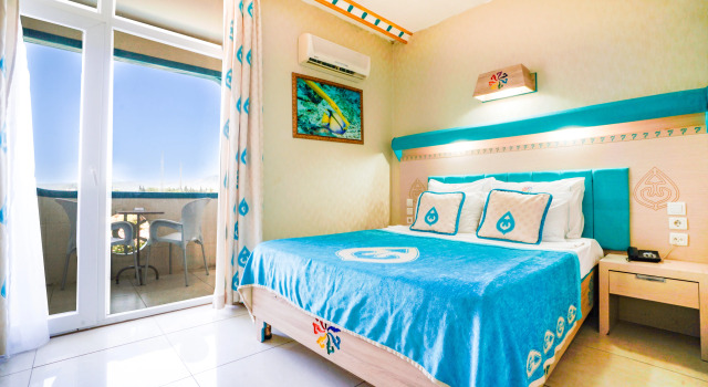 Номер Large Standard с балконом Daima Biz Hotel - Dolusu Aquapark Access