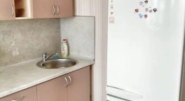 Двухместные апартаменты c 1 комнатой с балконом и с видом на город Квартира Уютная рядом с аэропортом и Ж/Д вокзалом
