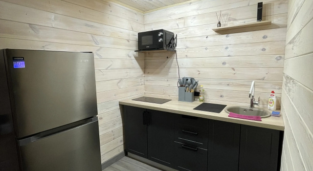 Glamping Gostevoy Dom V Stile Barnkhaus "gory Zovut", Réserver Camping Arshan 