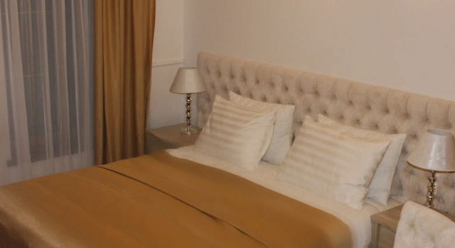 Люкс Deluxe Гостевой дом Home Suites