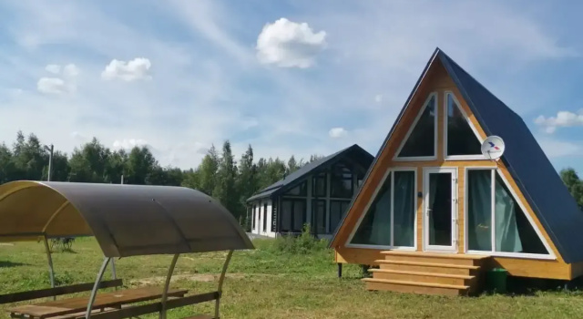 Коттедж с красивым видом из окна Гостевой дом Dream Lake PZ