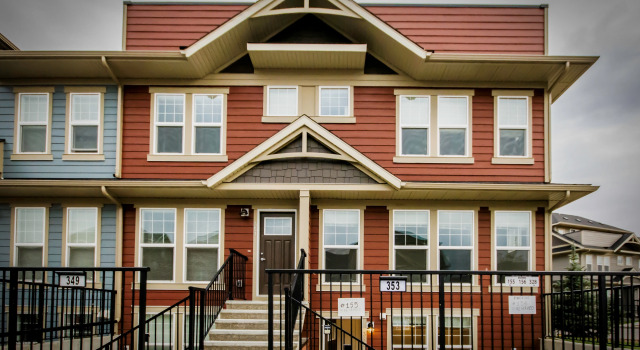 GLOBALSTAY New Apartments in Cranbrook Free street parking Apartments, Book Apartment De Winton Calgary Region