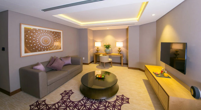 Двухместный люкс Executive Grand Millennium Muscat Apartments and Suites connected to Mall